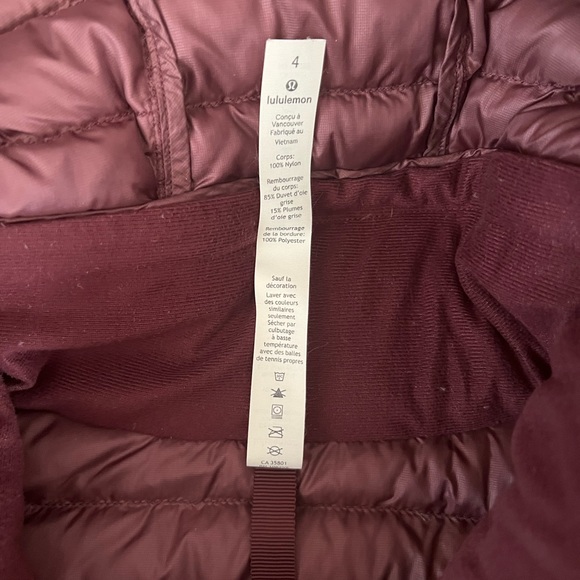 🍋LULULEMON Pack it down jacket *shine🍋 - Picture 4 of 4